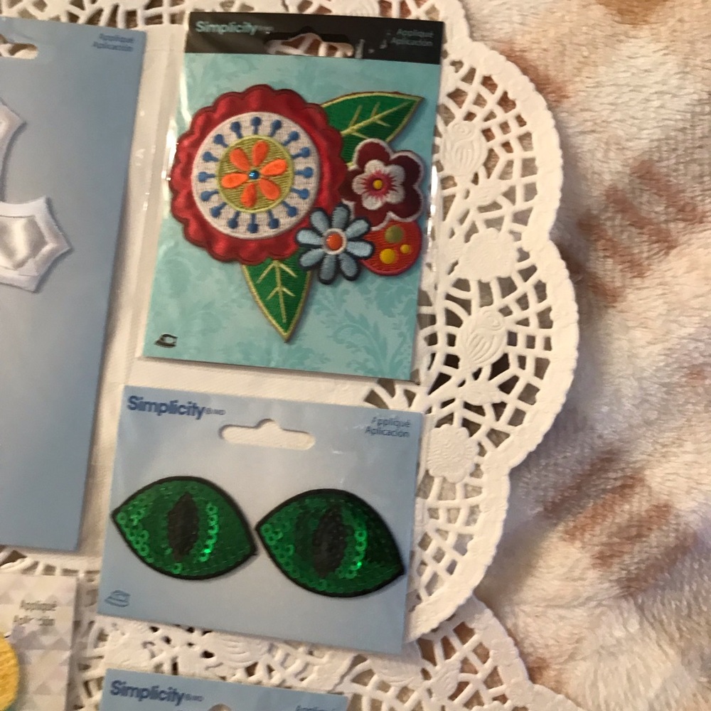 Colorful Iron-On Patch Set - Picture 7 of 9